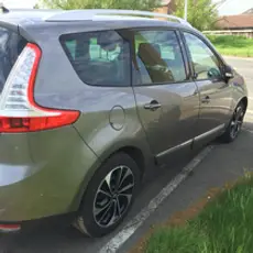 Renault Scénic après